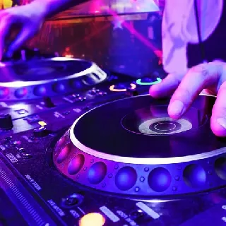 クラブミュージックを楽しもう!