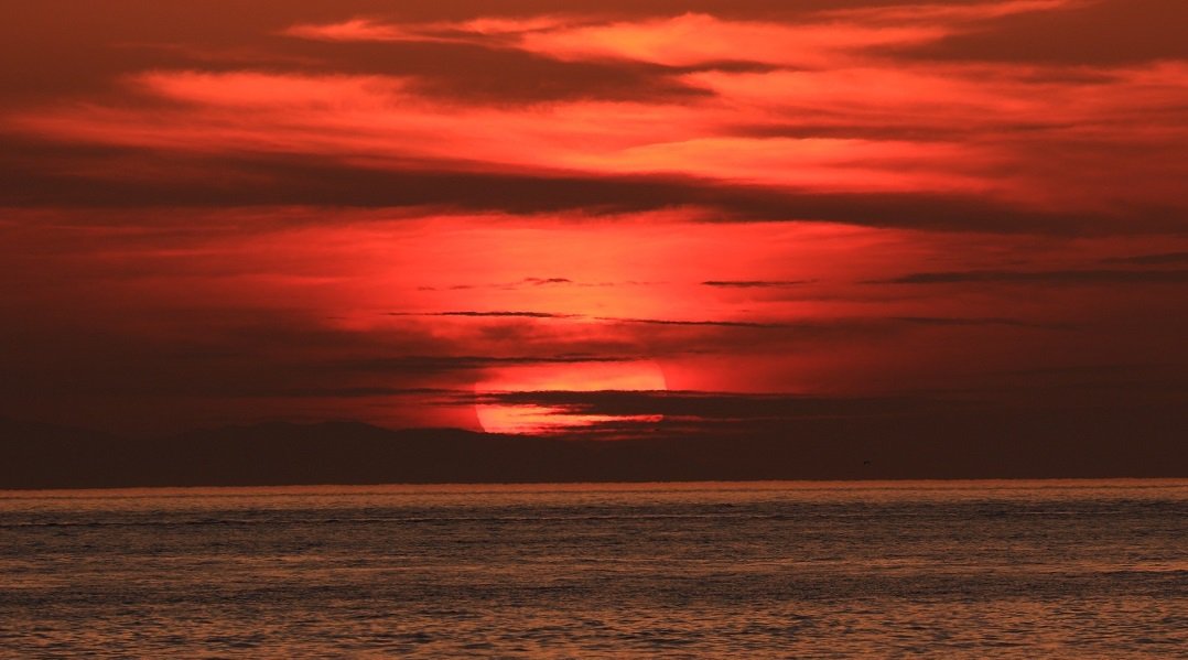 淡路島発!3日間限定で日本の夕日百選を楽しむサンセットクルーズ