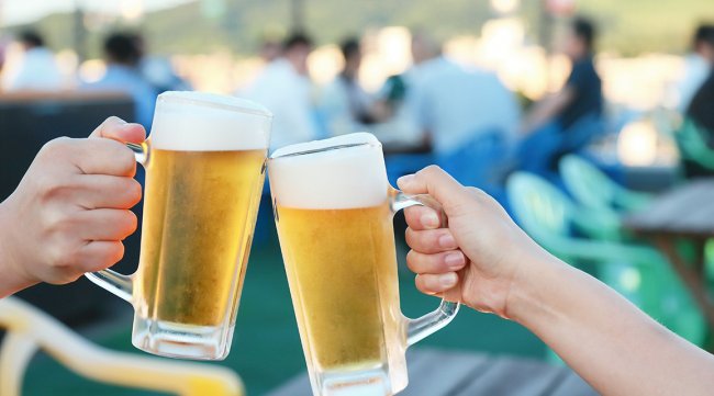 ホテル日航奈良 2019年5月24日(金)より 9月7日(土)の間、ホテル屋上にて『奈良一望 爽快ビアガーデン』を開催いたします。※5月24日(金)~6月30日(日)は水・金・土・日のみ開催。