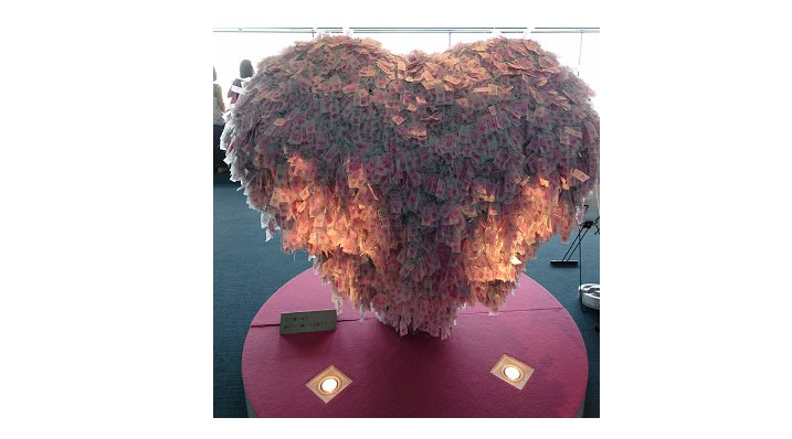 願い事を日本最高峰富士山に届けます! フォトジェニック スポット横浜ランドマークタワー69階展望フロア