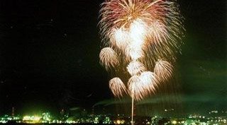 港まつり花火大会 2018 和歌山花火大会2018 見所・穴場・開催日時 / 関西花火大会・関西・和歌山夏祭り2018