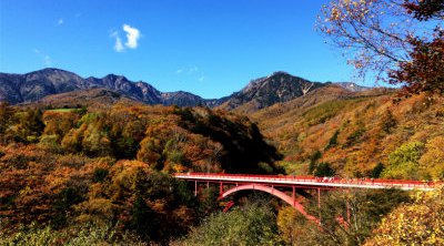 清里トレッキング ~紅葉の川俣渓谷を歩こう~