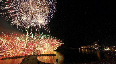 白浜花火大会2019 和歌山花火大会2019 見所・穴場・開催日時 / 関西花火大会・関西・和歌山夏祭り2019