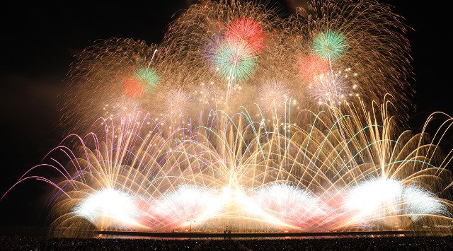 港まつり 能代の花火 2020 穴場・見所・日程 / 秋田県能代市字大森山谷 はまなす展望台 秋田県花火大会 2020