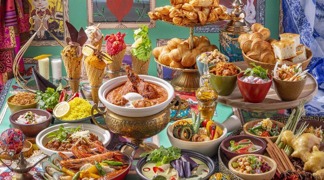 【ヒルトン東京】デビルが舞い降りる秋の華麗なるカレーマジック。ハロウィンシーズン限定 デビルチキンカレー&ロースト・パンプキンカレーが新登場 ハロウィンイベント