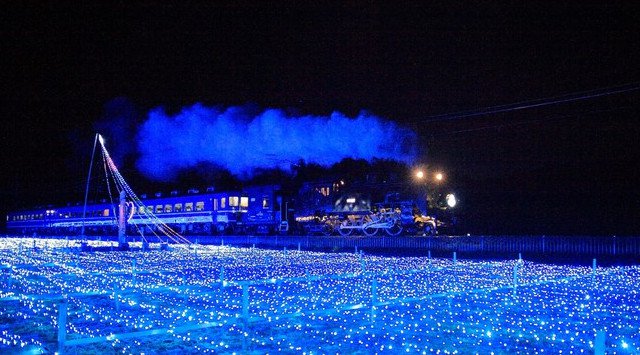 日光・鬼怒川で、光り輝く銀河を走るSLの旅をご案内!!~圧巻!!SLが走る鉄道沿線では最大級となる約15万球のイルミネーションをお楽しみください!~