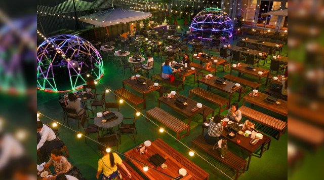 オープンエアで広大な横浜モアーズ屋上に「横浜モアーズ食べ放題BBQビアガーデン」7月1日(木)営業再開!ガイドライン「zetton PROMISE」に基づき、お客様に安全安心な空間を提供します
