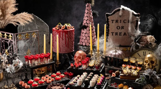 コンラッド東京、9月3日(土)より「ゴシック・ハロウィン・スイーツビュッフェ」を開催 ハロウィンの世界をファッショナブルで煌びやかなスイーツが彩る