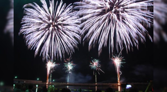 湯梨浜夏まつり 水郷祭 花火大会2025東郷湖畔公園 鳥取県東伯郡湯梨浜町旭 - 日程・穴場・見所・打ち上げ時間 - 花火大会・夏祭り