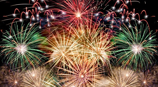 宮津燈籠流し花火大会2025 島崎公園・宮津シーサイドマートミップル付近 - 恒例行事・催事・穴場・チケット・見所・打ち上げ時間 - 夏祭り 花火大会