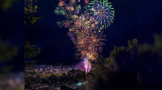 日本のへそ西脇夏まつり 花火大会2025 日本へそ公園(西脇市上比延町) - 恒例行事・催事・穴場・チケット・見所・打ち上げ時間 - 夏祭り 花火大会