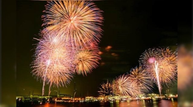 姫路みなと祭海上花火大会2025 姫路港 兵庫県姫路市飾磨区須加 - 日程・穴場・見所・打ち上げ時間 - 花火大会 夏祭り