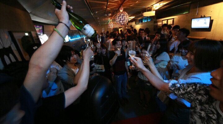 12/30(日)【70名恋活・友作】大忘年会パーティin心斎橋の招待状(*・∀・)<120分飲み放題食べ放題でワイワイ交流♪2018年を豪快に締めくくろう!!