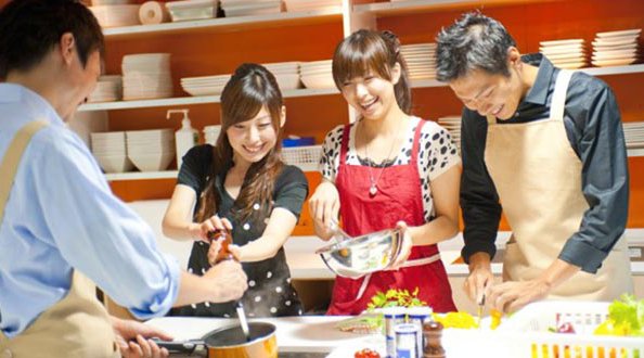 3/30(土) 恋活・友作・婚活☆日本酒×料理コン Vol.10!燻製×日本酒の饗宴♪♪『しぼりたて新酒6種×j燻製』パーティ☆〆の出汁茶漬けはみんなで作ります♪