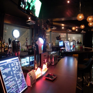 CURVE BAR:土曜日 : 写真