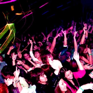 NEXS 新潟 万代 7/20 土曜日 : 写真
