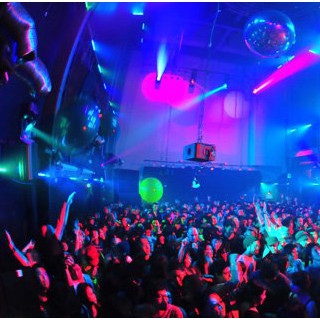 渋谷 WOMB ウーム 金曜日 : 写真