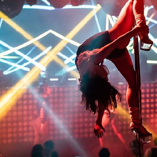 大阪・梅田クラブピカデリー 木曜日 : 写真