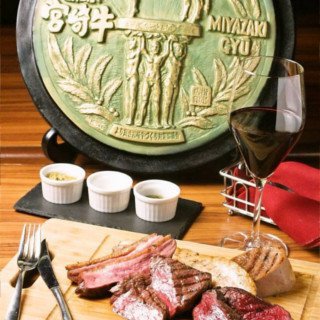 丸の内 200名ハイステータスパーティー : 写真