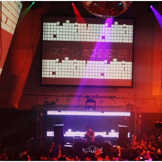 渋谷 WOMB ウーム 水曜日 : 写真