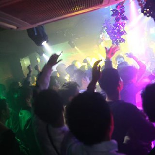 小倉クラブ タイムズスクエア 土曜日 : 写真