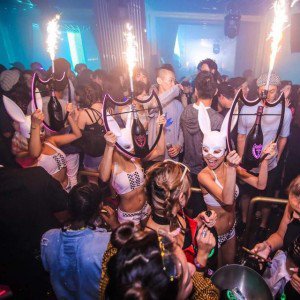 麻布十番 ELE TOKYO:金曜日 : 写真