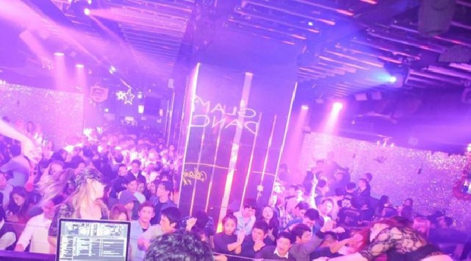 12/10 VANITY 大阪 バニティ DJ MEGURU 週末 パーティー
