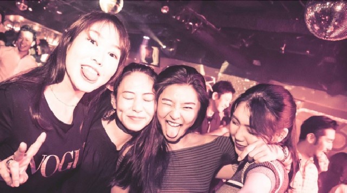 5/12 CLUB SIX TOKYO FRIDAY WEEKEND 週末 金曜