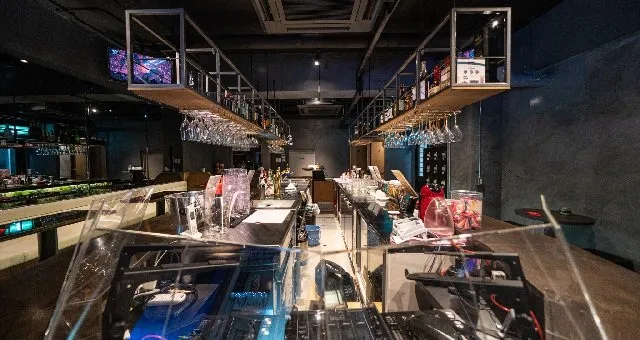 渋谷リッツ - SHIBUYA DJ BAR LITTS : 国内人気のDJやアーティストが来店