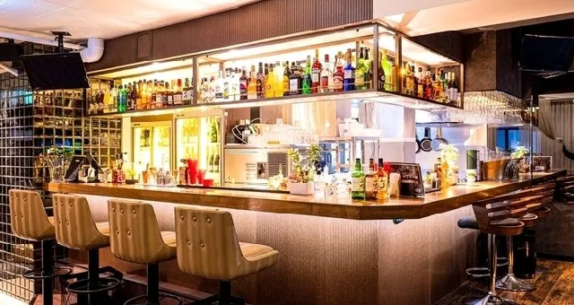LUXURY BAR & KARAOKE MILAS 恵比寿店 - 恵比寿ラグジュアリーバーミラス : 貸切・ウエディング2次会・二次会などのご利用にも最適となっております!