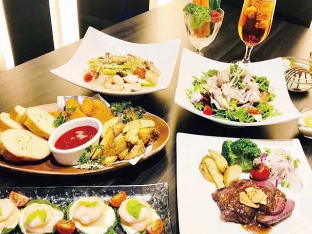 飲み放題2時間+コース料理7品プラン