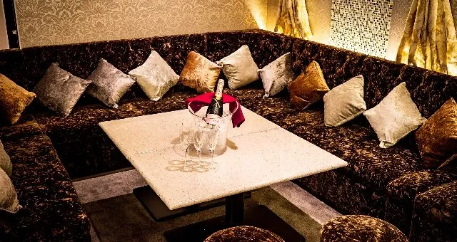 渋谷 相席ラウンジ LUXURY LOUNGE MILAS 渋谷 - ラグジュアリーラウンジミラスシブヤ : VIP席完備!プライベートな空間でリラックス!個室もご用意してあります!