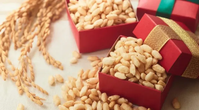 【リゾナーレ那須】稲穂をテーマにした黄金色のイルミネーションが輝く「稲穂クリスマス」今年も開催~施設内の田んぼで収穫した稲穂を使ったクリスマスリースづくり体験も登場!~星野リゾート