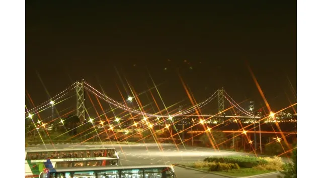 淡路島で最速のクリスマスツリー、2025年11月1日(土)点灯!高さ9mの淡路島内最大級クリスマスツリーが淡路ハイウェイオアシスに登場!明石海峡大橋を渡ってすぐ、関西屈指の“最速クリスマス”スポットへ