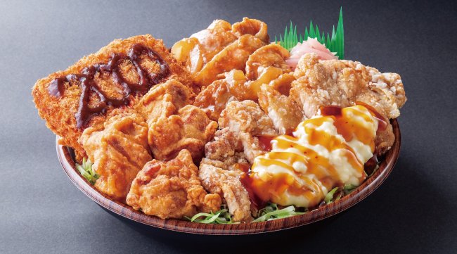 【テイクアウト】驚異の2000kcal超え!「メガ盛パワー2000弁当」が期間限定登場~2020年夏。4種類の肉料理が一度で味わえる、驚異のパワー弁当です~