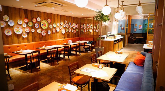 ストロベリーアフタヌーンティープラン「カフェランブータン」でスタート!新宿にいながら海外ショートトリップ気分を味わえる 新宿中村屋ビル7F「カフェランブータン」