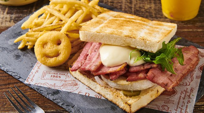 炭火焼きカマンベールサンドイッチ専門ゴーストレストラン チーズサンドラボ 2021年2月24日オープン!~チーズが主役のごちそうサンドイッチ専門店~