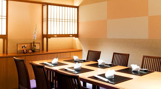 【石川県 山中温泉・かがり吉祥亭】石川県ブランド「輪島ふぐ」、高級魚「のどぐろ」北陸の味覚を贅沢に食べ尽くす。株式会社H.P.D.コーポレーション