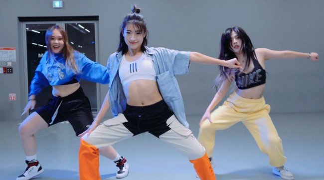 韓国の実力派ダンススタジオ「1MILLION DANCE STUDIO」によるオンラインクラスがオープン!