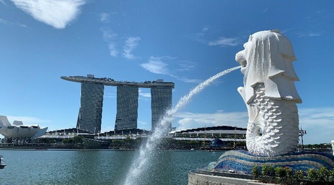 ご自宅で海外旅行気分を、もっと気軽に、本格的に!新企画!『JAL国際線機内食付き オンラインツアー』~10月9日(土)開催「第二弾・シンガポール」、9月10日(金)発売開始~