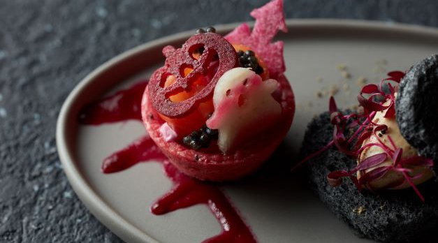 ハイアット セントリック 銀座 東京 大好評のハロウィンのケーキセットがアフタヌーンティーとして新登場 可愛らしいオバケや目玉モチーフのスイーツにこだわりのセイボリーを提供 10月1日~ 31日