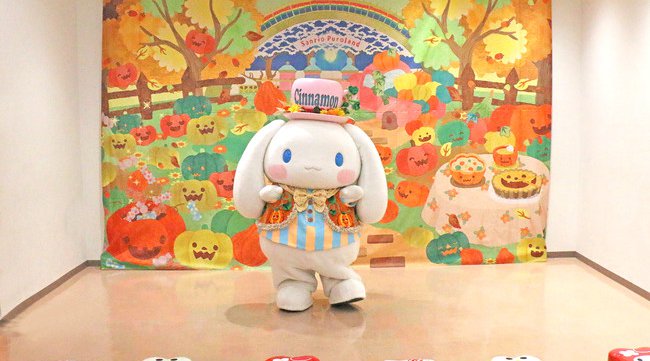 【イベント初日レポート】テーマはパンプキン!秋の期間限定スペシャルイベント ピューロハロウィン 9月10日(金)より開催 ハローキティとシナモロールが新コスチュームで登場する新作ショーを上演 食欲の秋
