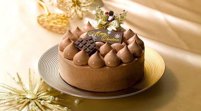 ギフトにもぴったり「ロイヤルのクリスマスケーキ&ディナー」9月22日(水)よりオンライン予約販売を開始 冷凍でお届けするケーキとディナーセットで手軽に華やかに ロイヤルホールディングス株式会社