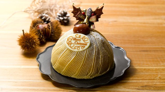 ギフトにもぴったり「ロイヤルのクリスマスケーキ&ディナー」9月22日(水)よりオンライン予約販売を開始 冷凍でお届けするケーキとディナーセットで手軽に華やかに ロイヤルホールディングス株式会社
