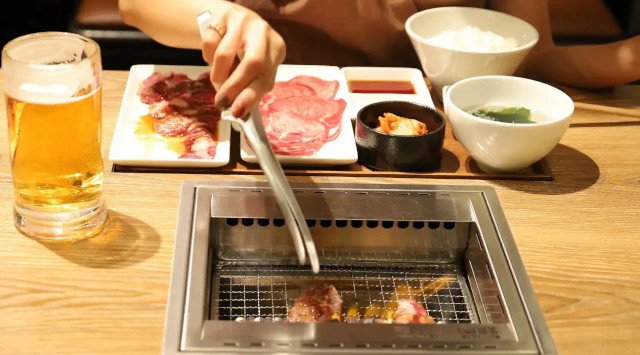 焼肉ライクから時間内無制限の焼肉食べ放題プランが新登場!“あの”圧倒的背徳感メニューを好きなだけ!大阪・なんば&東京・国立で6月27日(月)から期間限定で販売!株式会社ダイニングイノベーション