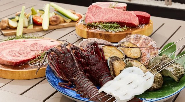 夏の夜空に乾杯!徳島の新鮮食材を使った手ぶらバーベキュープランをテラスで開催中!~渋谷駅から最短8分の好立地で「徳島」への小旅行へ~株式会社TurnTable