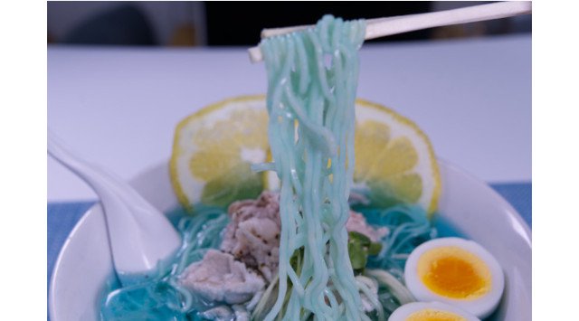 【8/31まで】福岡県糸島市のラーメン屋、海色の冷やしラーメンを期間限定販売【TV取材多数】