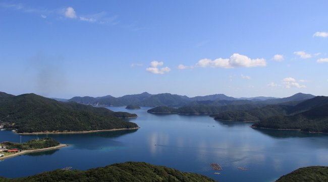 長崎県五島市は、テレビ会議システム(ZOOM)を使用した「オンライン移住相談会」を実施します。長崎県五島市は、これまで、移住相談会を対面式で開催していましたが、利用者のニーズに合わせたオンライン相談