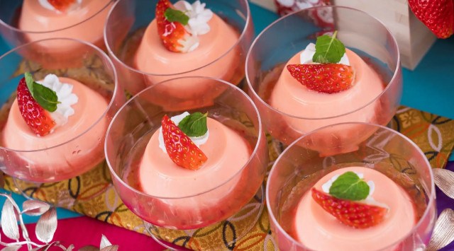 ヒルトン福岡シーホーク いちごスイーツを堪能できるビュッフェ「桜花爛漫~ストロベリーフェア~」を開催 ヒルトン福岡シーホーク