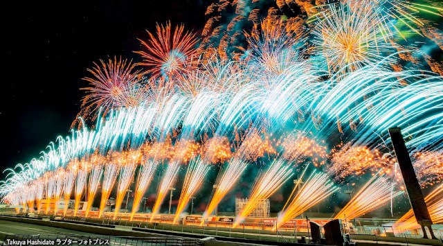 2023年8月14日(月)開催自然に囲まれたサーキットを舞台に、音と光が夏の夜空を彩る「モビリティリゾートもてぎ花火の祭典」のご案内 モビリティリゾートもてぎ2023年8月14日(月)開催自然に囲まれ